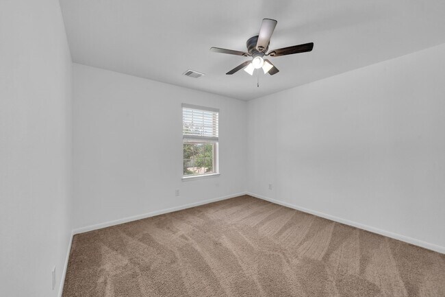 Building Photo - 18826 Fairy Wren Ln
