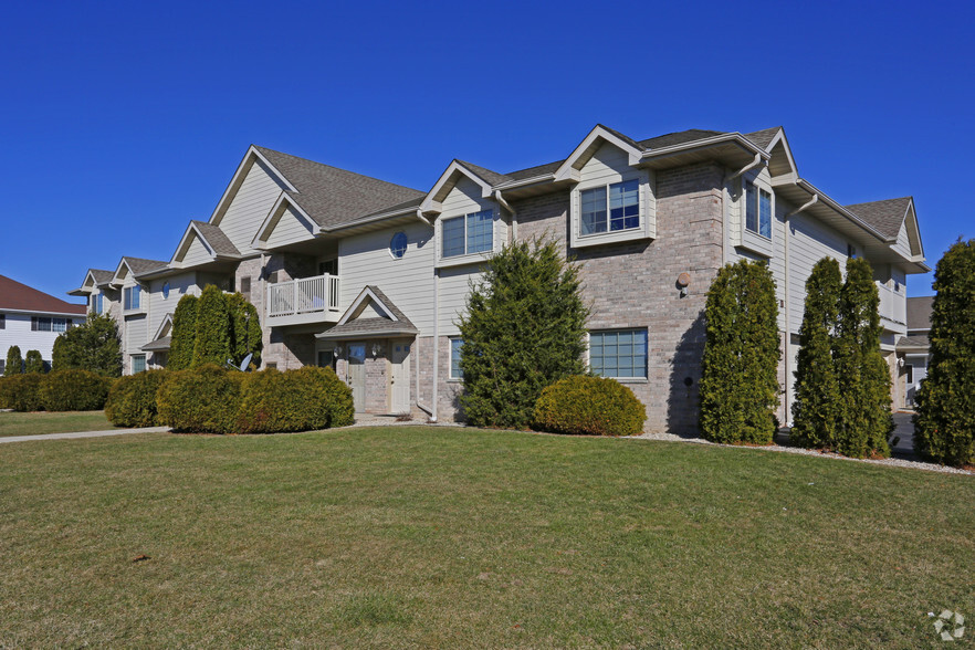 Primary Photo - Regal Pointe Apartments