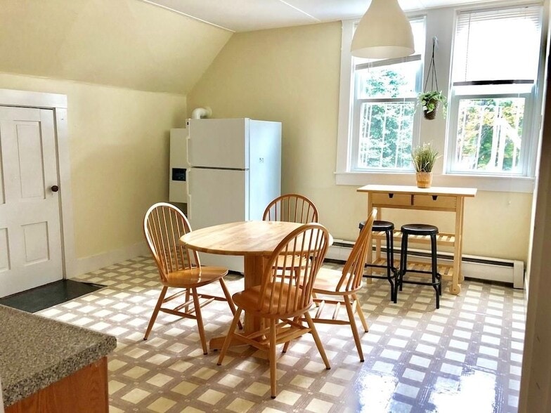 Building Photo - 96 Rhode Island Ave