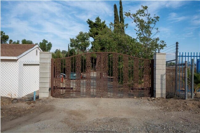 Building Photo - 33340 Bailey Park Blvd