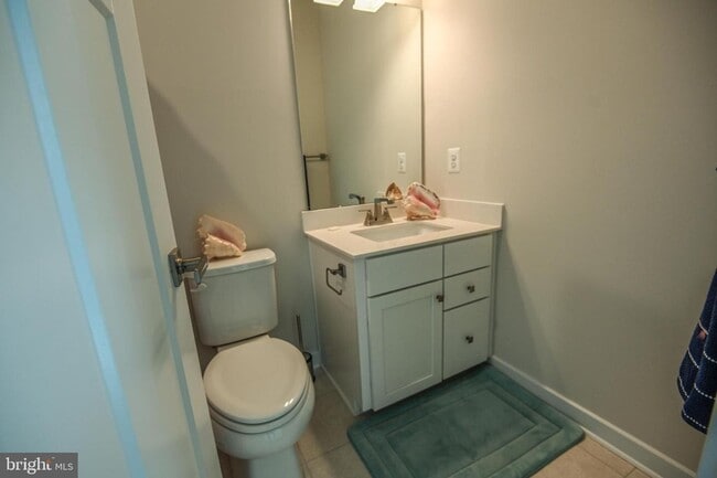 Building Photo - Tanyard Shores Glen Burnie Townhouse