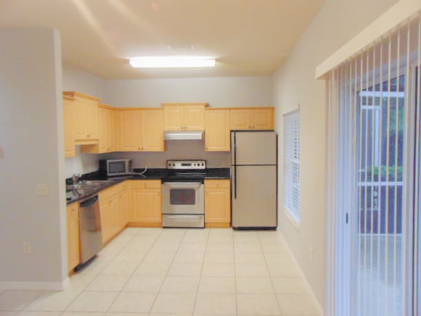 Building Photo - 7560 Plantation Cir