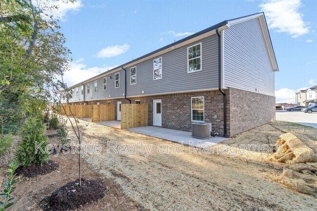 Building Photo - 2186-B6 Peachers Mill Rd