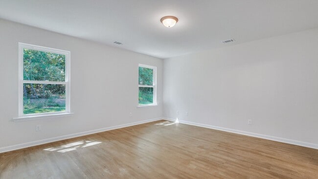 Building Photo - 157 Braxton Blvd