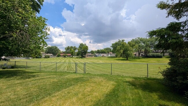 Building Photo - 219 Pochet Ln