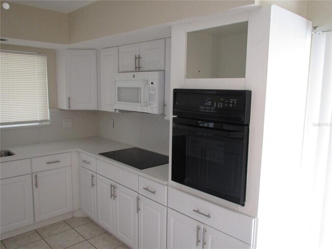 Building Photo - 1275 Price Cir NW