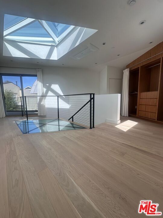 Building Photo - 340 Indiana Ave