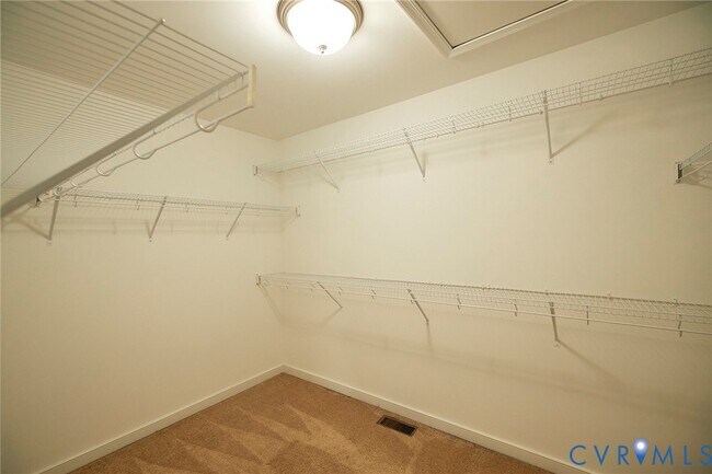 Building Photo - 11458 Hayloft Ln