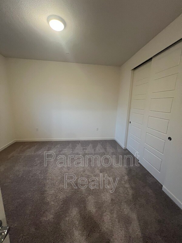Building Photo - 5459 Knights Valley Ln