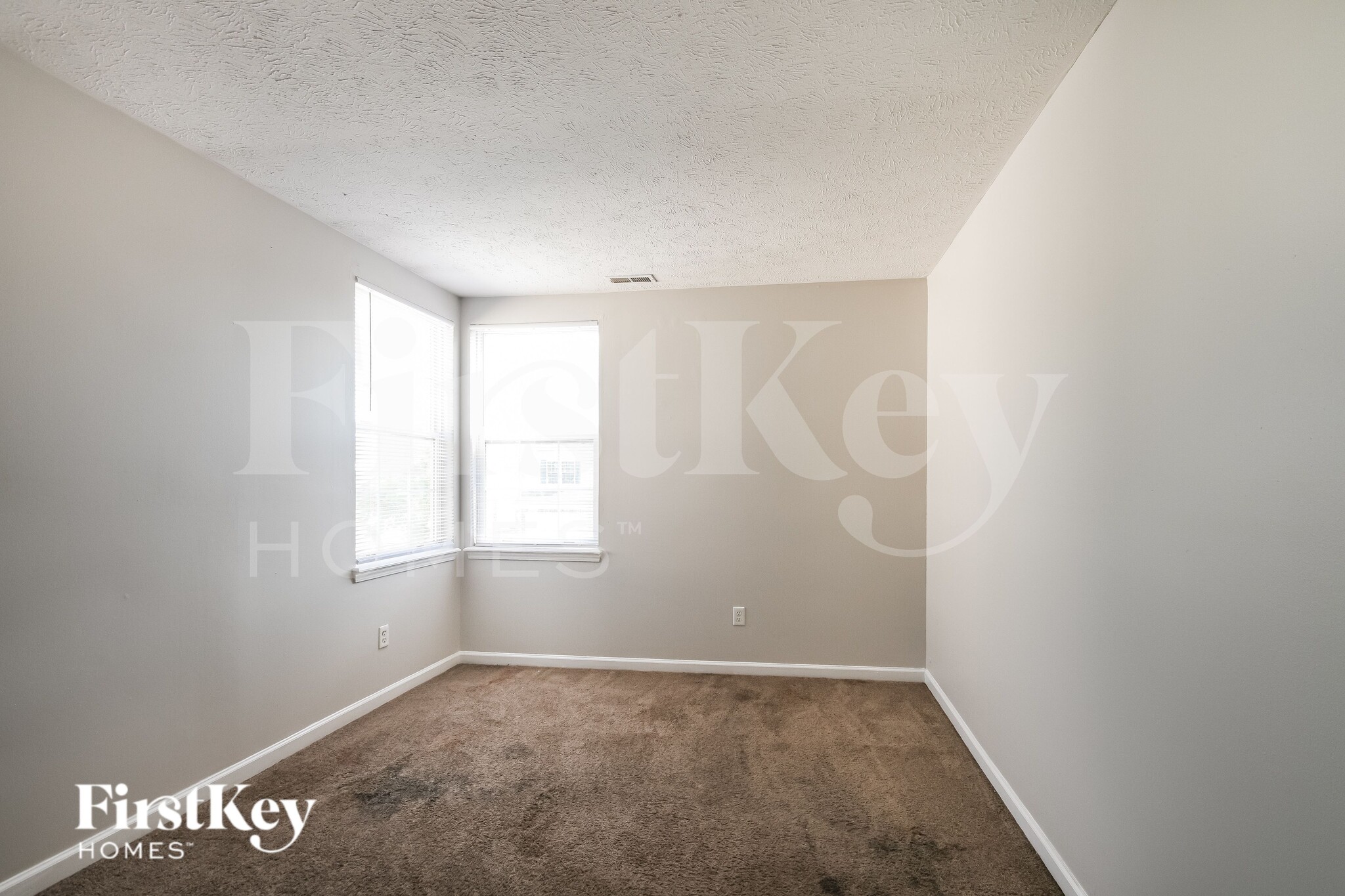 Building Photo - 11618 Congressional Ln