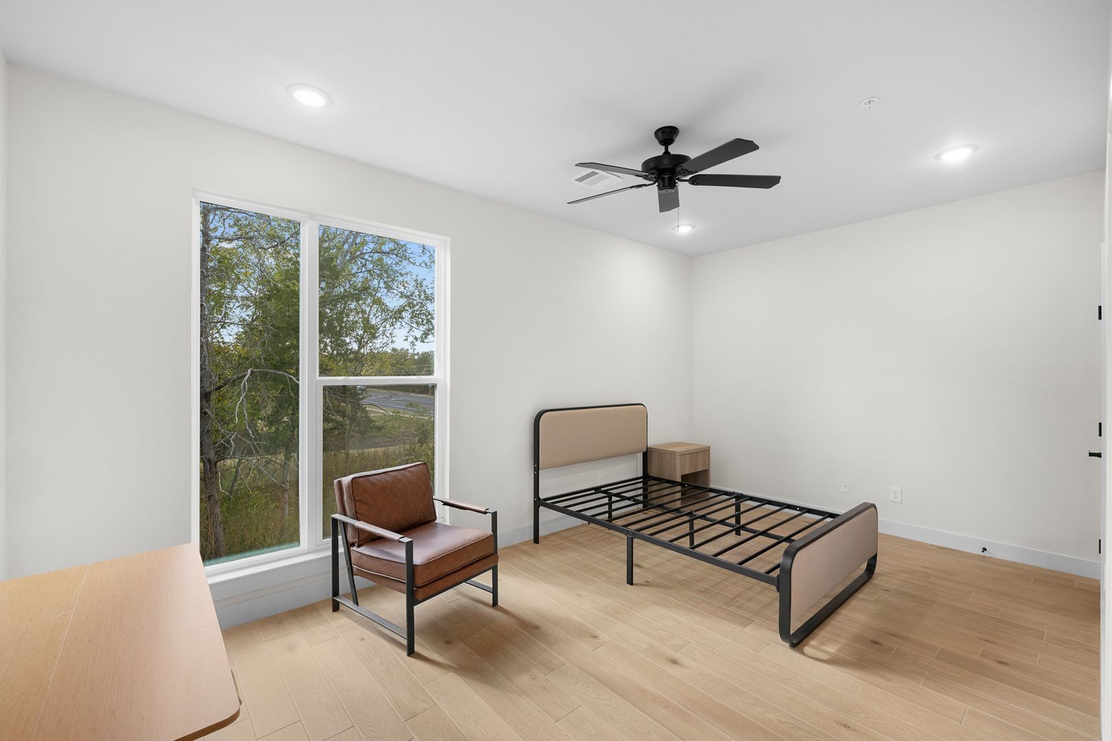 Building Photo - BRAND NEW 4 Bed/4 Bath Townhome Available for August Pre-Lease!