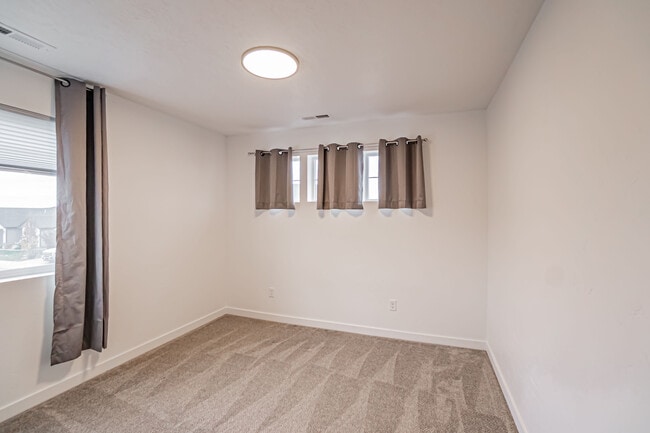 Building Photo - 12220 W Terrazzo Dr
