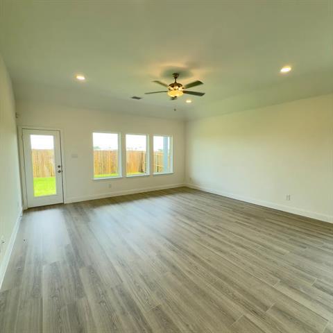 Building Photo - 2114 Bloomsbury Ln