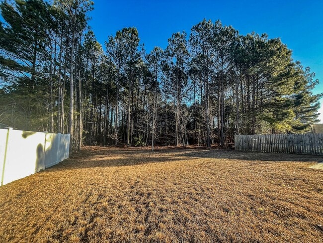 Building Photo - Coming Soon! 3 Bedroom and 2 Bath- Maples at Westgate