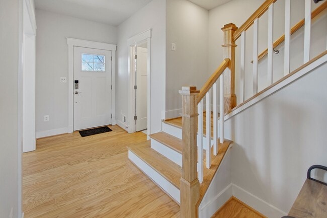 Building Photo - 1407 Beaver Heights Ln