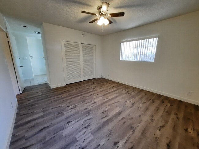 Building Photo - 9135 Arcadia Ave