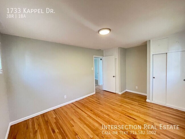 Building Photo - 1733 Kappel Dr