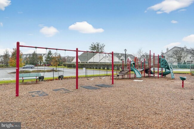 Building Photo - 1404 Wharton Rd