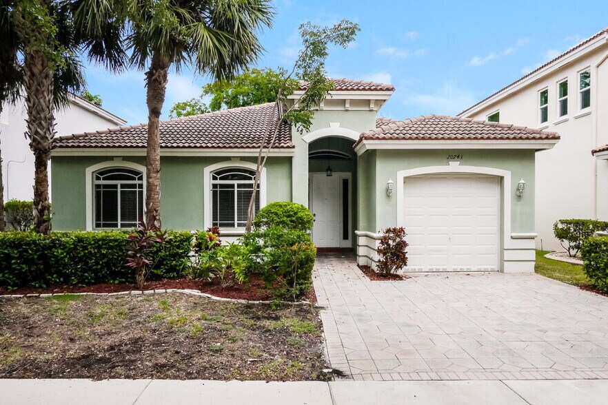 Primary Photo - 20743 SW 91st Ct