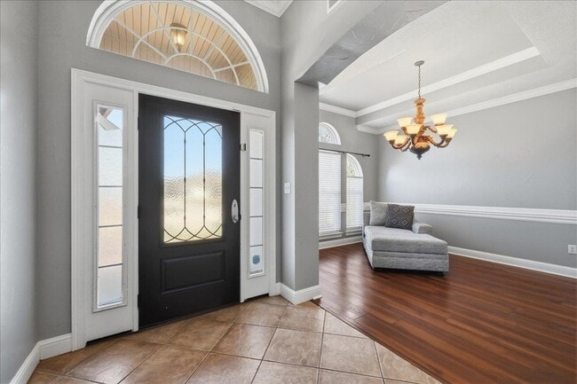 Building Photo - 2490 Amberwood Dr