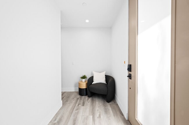 Building Photo - Stunning brand-new 3 Bedroom 4 Bathroom townhouse with private garage and rooftop balcony!