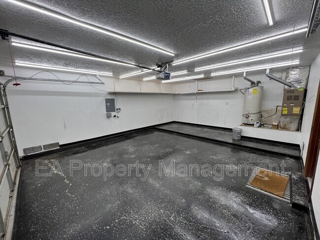 Building Photo - 8016 Lynnhaven Pl NW