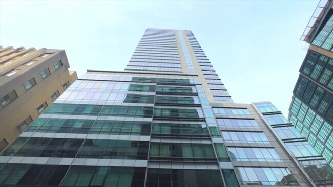 Building Photo - 1 Avery St