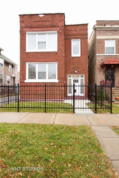 Primary Photo - 11401 S Prairie Ave