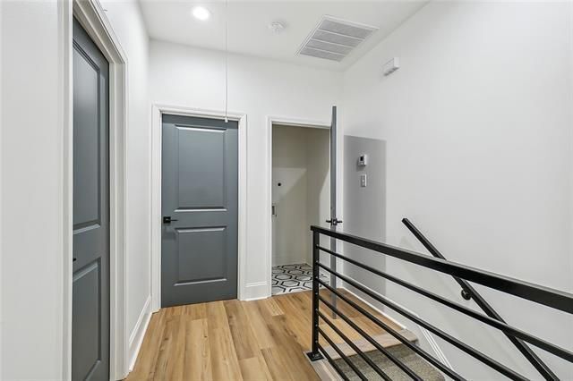 Building Photo - 426 W Genie St