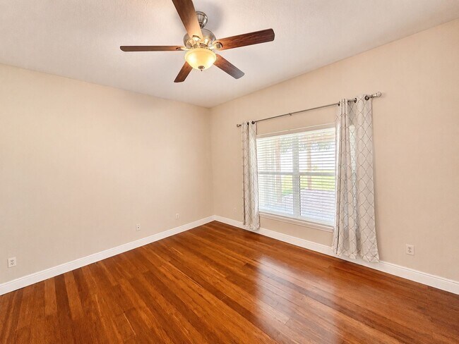 Building Photo - 1778 Ribbon Falls Pkwy