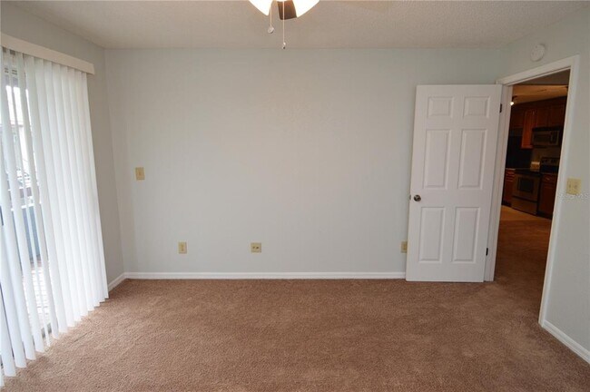 Building Photo - 10265 Gandy Blvd N