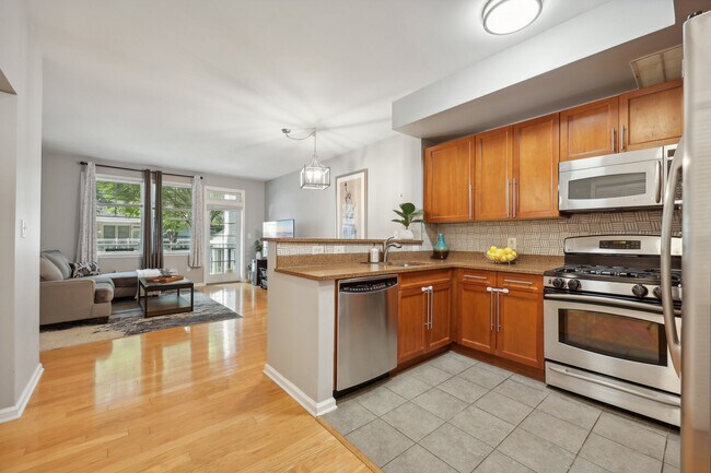 Building Photo - 4 Constellation Pl