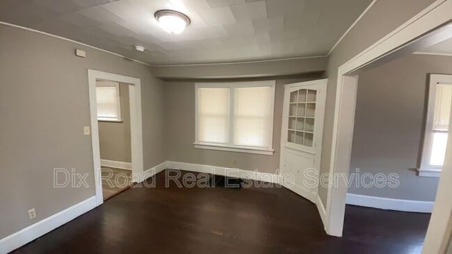 Building Photo - 306 Hudson Ave