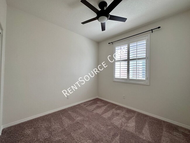 Building Photo - 28383 Esplanada Dr