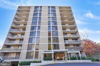 Building Photo - 2100 Washington Ave