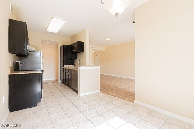 Building Photo - 7935 Preserve Cir