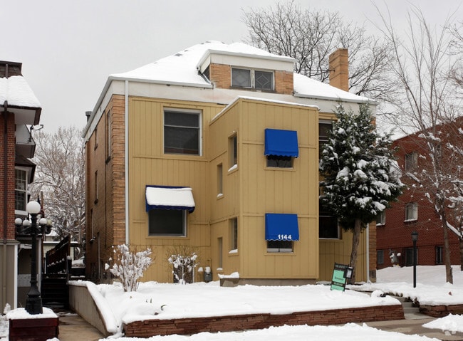 Primary Photo - York Street Apartments