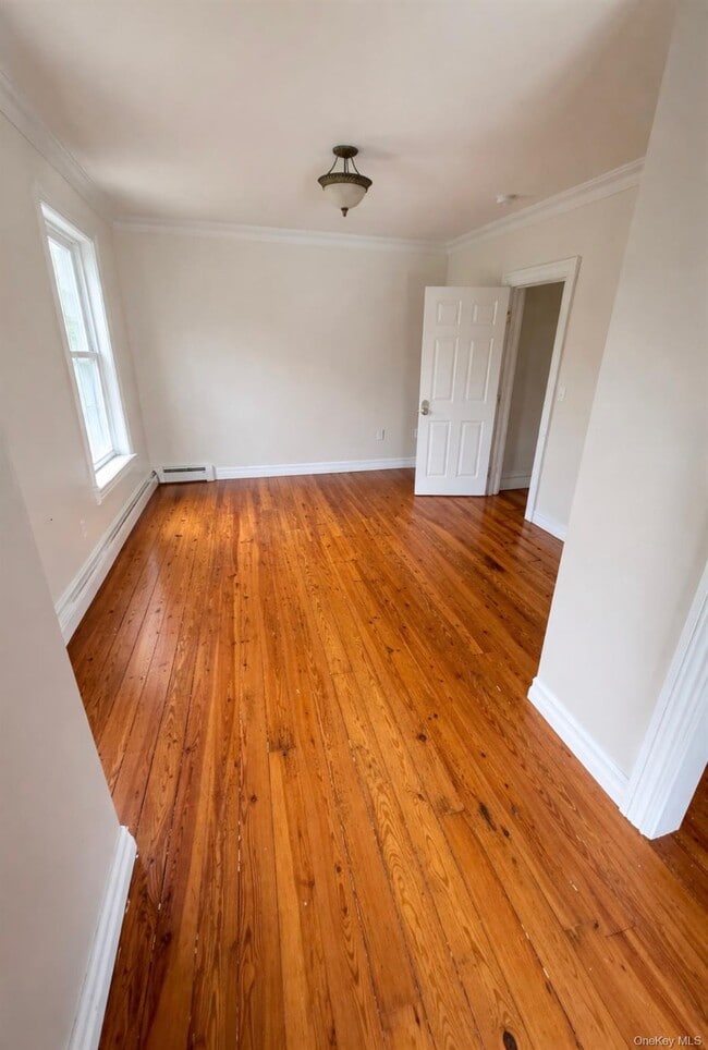 Building Photo - 665 NY-32