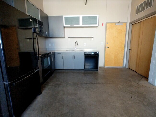 Building Photo - 8125 Michigan Ave