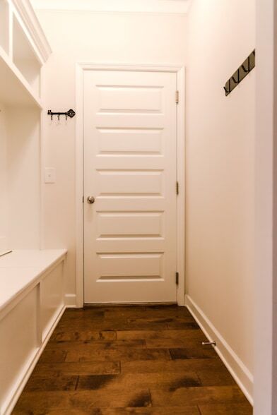 Building Photo - 40 Nokes Dr