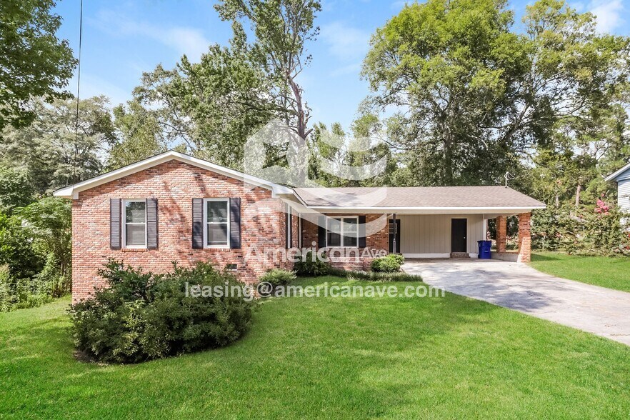 Primary Photo - 2557 Saratoga Dr