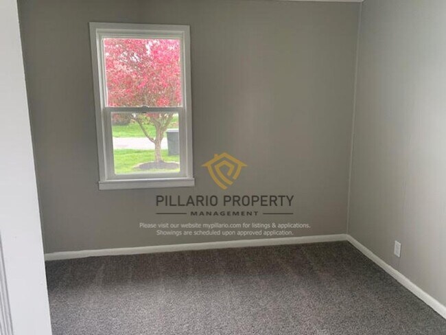 Building Photo - 3 Bedroom / 1.5 Bath New Remodel in Anderson!