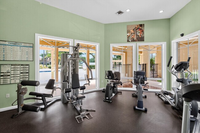 Building Photo - 4807 Via Palm Lakes Via