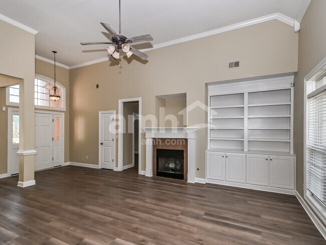 Building Photo - 2901 Keeley Cv