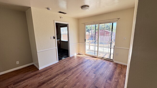 Building Photo - 4208 20th Ave