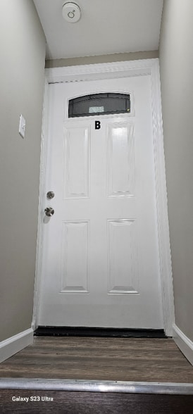 Building Photo - 718 Drexel Ave