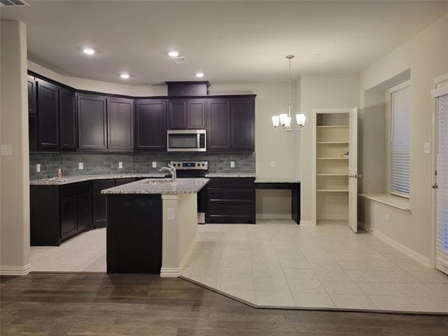 Building Photo - 4419 Beaver Ln