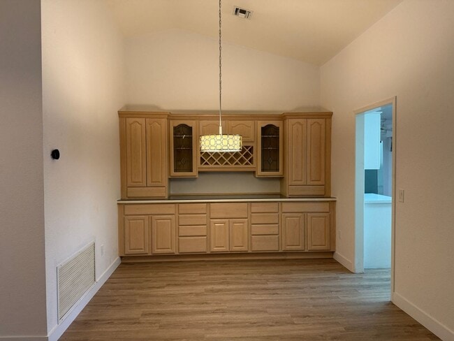 Building Photo - 9528 Yucca Blossom Dr