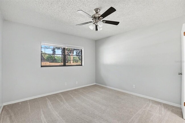 Building Photo - 648 Bua Dr