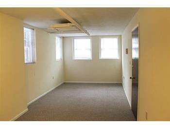 Building Photo - 2BR/1BA Apartment - Cleveland Heights